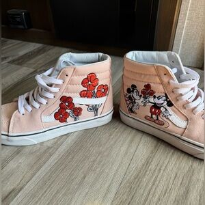 Vans sk8 hi Disney Mickey and Minnie